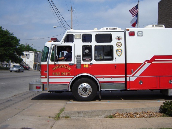 FVA-Houston Hazmat team 2.jpg (74531 bytes)